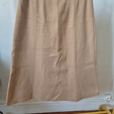 Jupe midi beige uniqlo taille cl 42 44